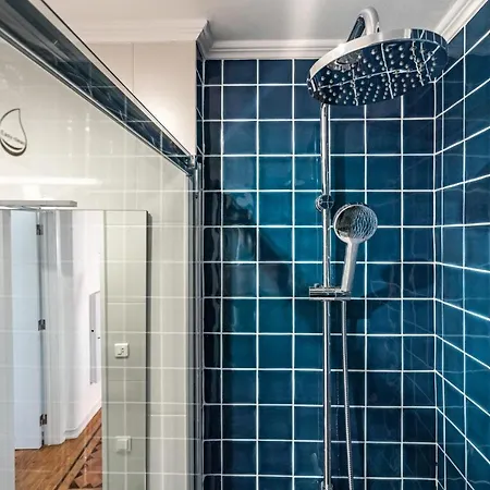 Akicity Alameda Yellow Apartment *