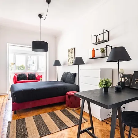 Akicity Alameda Yellow * Lisboa