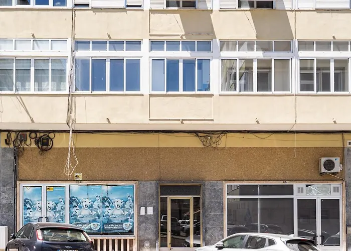 Akicity Alameda Yellow דירה